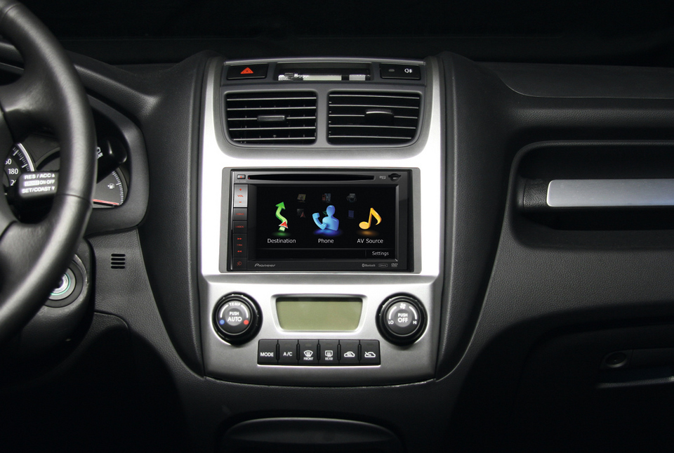 Pioneer F920BT im KIA Sportage